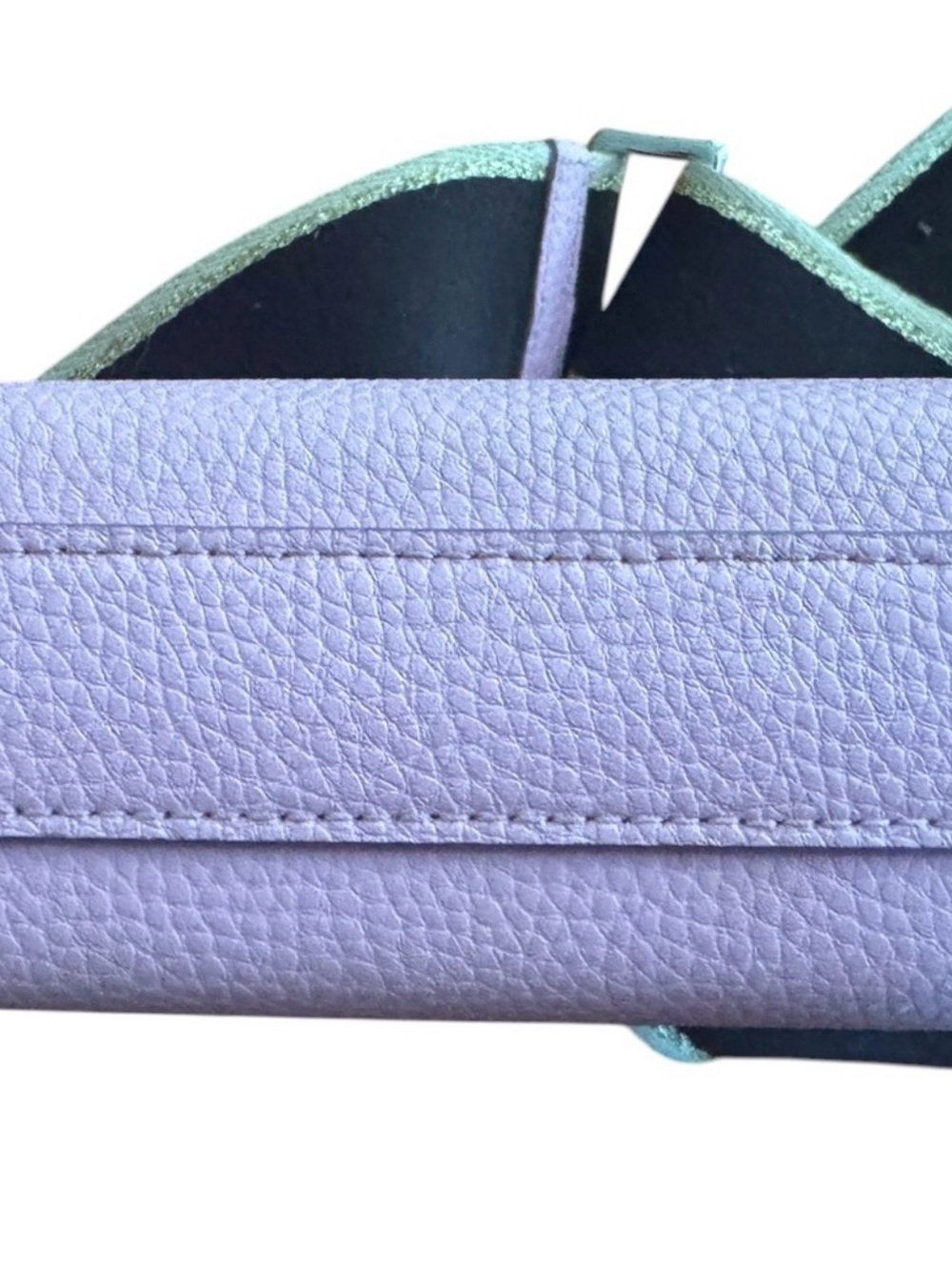 Marc Jacobs Snapshot Lilac Crossbody Bag with Contrast Strap - Picture 3 of 5